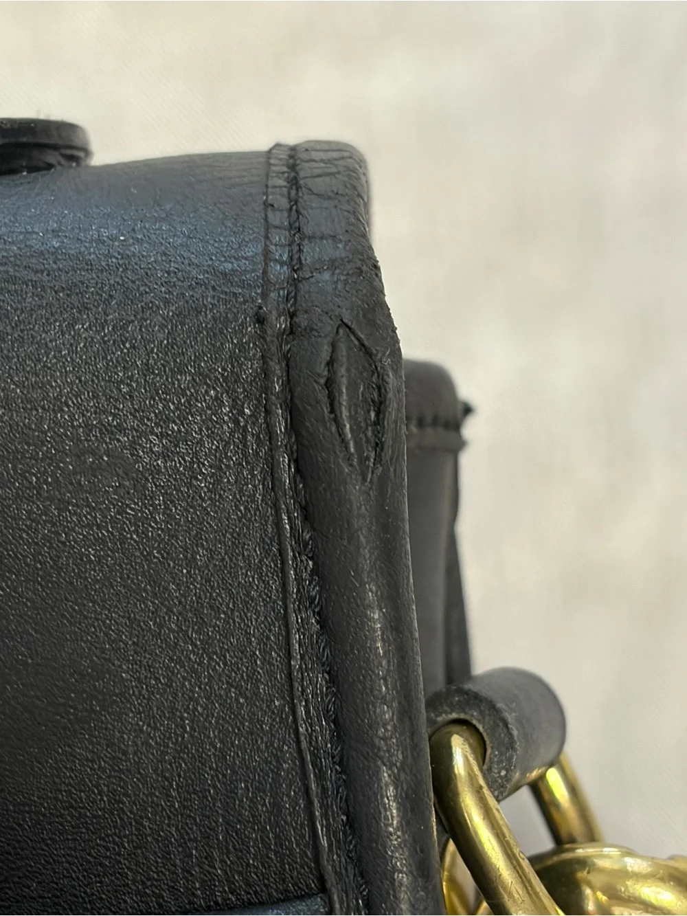 VTG Kirkland Signature Black Leather Crossbody Station Bag Flap Top Handle